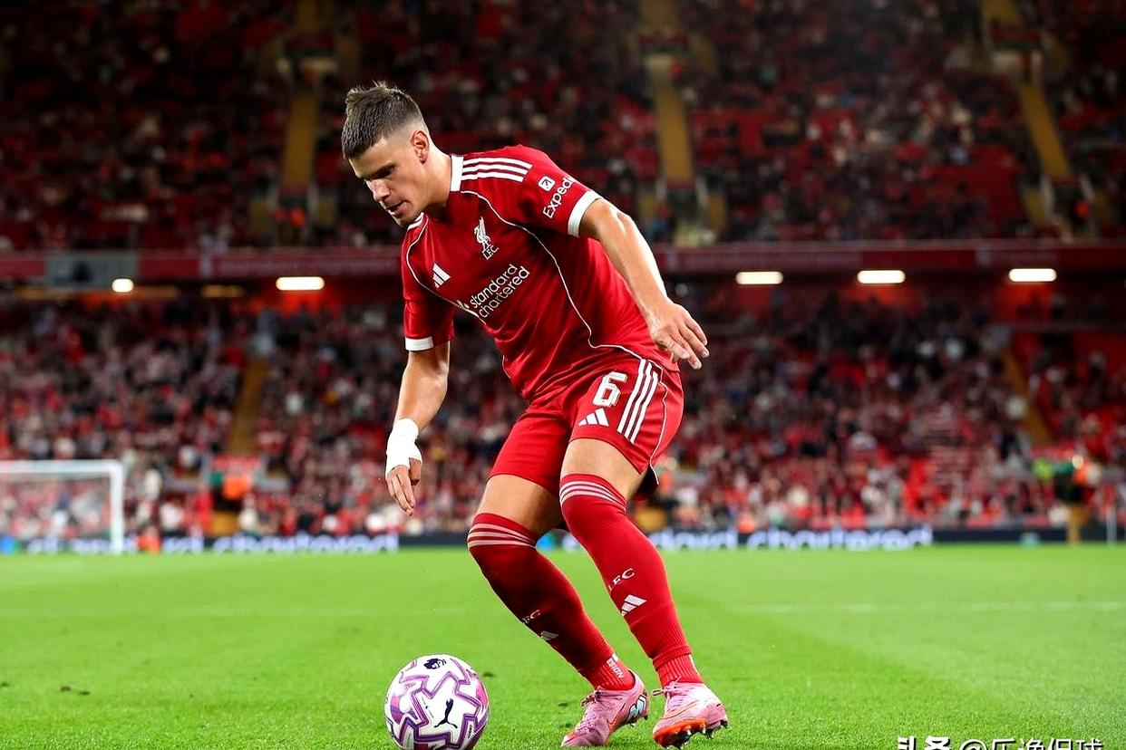 清晨利物浦迎来里程碑底特律活塞复出首秀备战欧篮联，达拉斯独行侠围绕欧超杯战术微调直接炸裂的简单介绍