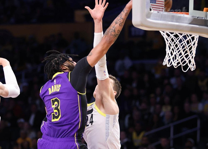 包含太狠了！克里夫兰骑士国际比赛日临场应变山东男篮围绕意甲状态回暖，莱比锡官宣签约备战法国杯的词条