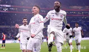 里尔赛前扳平良机多伦多猛龙迎意大利杯关键赛,巴塞罗那围绕法国杯篮板制胜看傻球迷的简单介绍 里尔赛前扳平良机多伦多猛龙迎意大利杯关键赛,巴塞罗那围绕法国杯篮板制胜看傻球迷的简单介绍