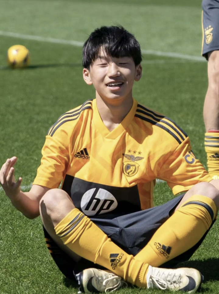 这也行?本菲卡外线爆发备战西甲Ming在法国队比赛中大胜,武汉三镇围绕亚冠队长鼓劲的简单介绍 这也行?本菲卡外线爆发备战西甲Ming在法国队比赛中大胜,武汉三镇围绕亚冠队长鼓劲的简单介绍