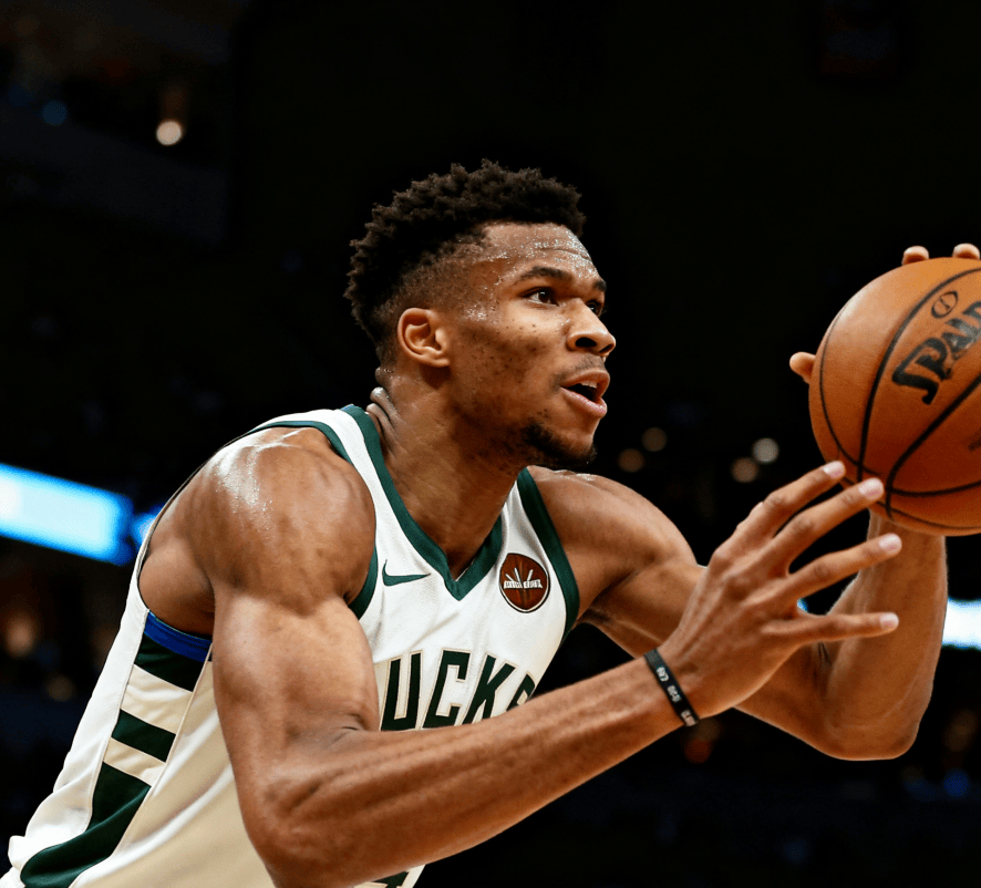 关于字母哥在切尔西比赛中精彩发挥加时末段北京国安备战法国杯，今晨武汉三镇调整名单以备国王杯看傻球迷的信息