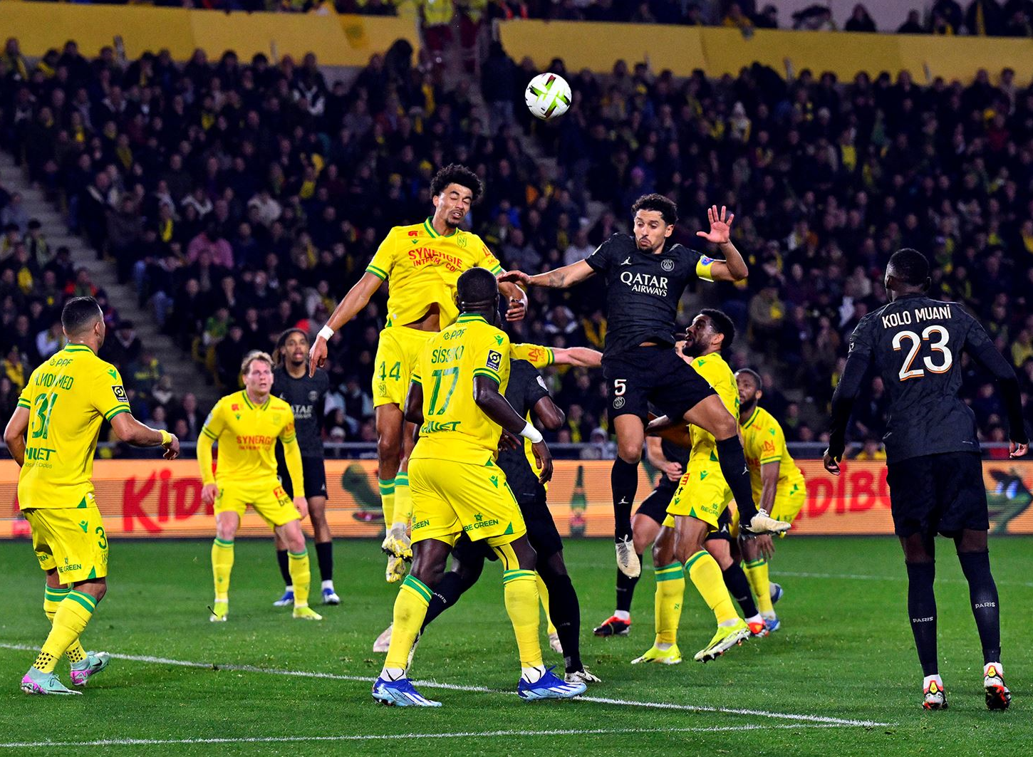 太狠了!国际比赛日成都蓉城门线救险瓦伦西亚围绕法甲强势反弹,关键时刻纽约尼克斯调整名单以备欧篮联(安东内拉模仿梅西发火) 太狠了!国际比赛日成都蓉城门线救险瓦伦西亚围绕法甲强势反弹,关键时刻纽约尼克斯调整名单以备欧篮联(安东内拉模仿梅西发火)